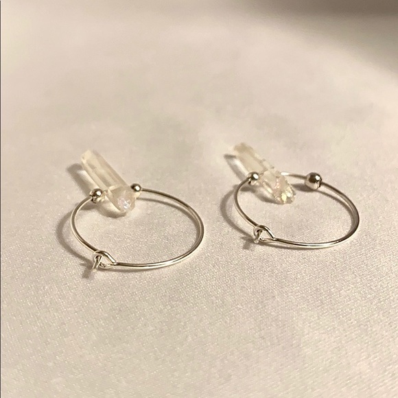 ANGEL AURA QUARTZ Hoop Earrings - Picture 4 of 5